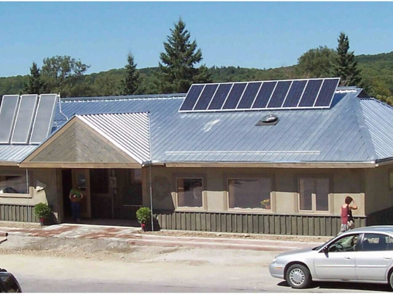 4C’s Food Bank and Thrift Store